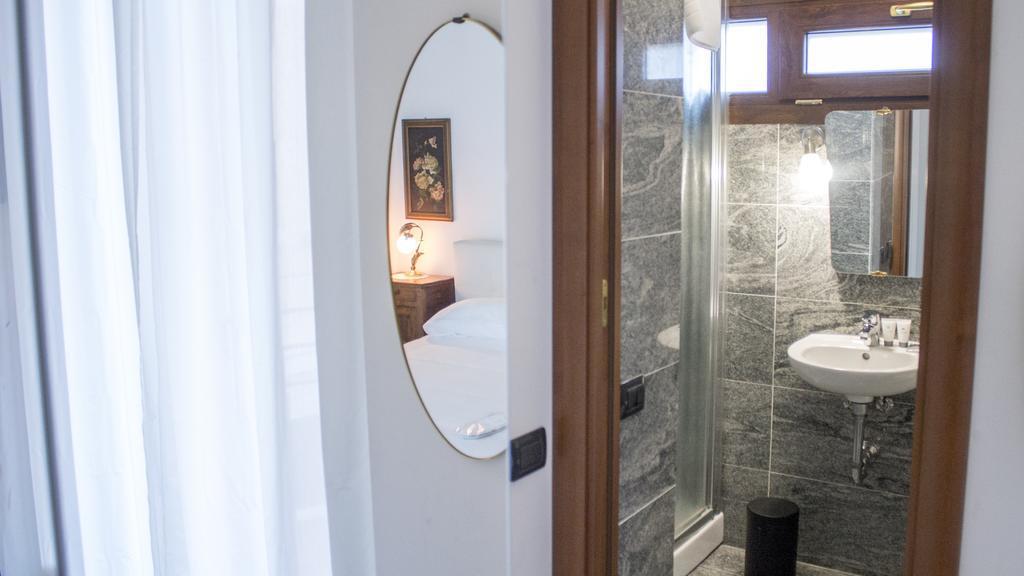 Aiello Suites Milano Phòng bức ảnh